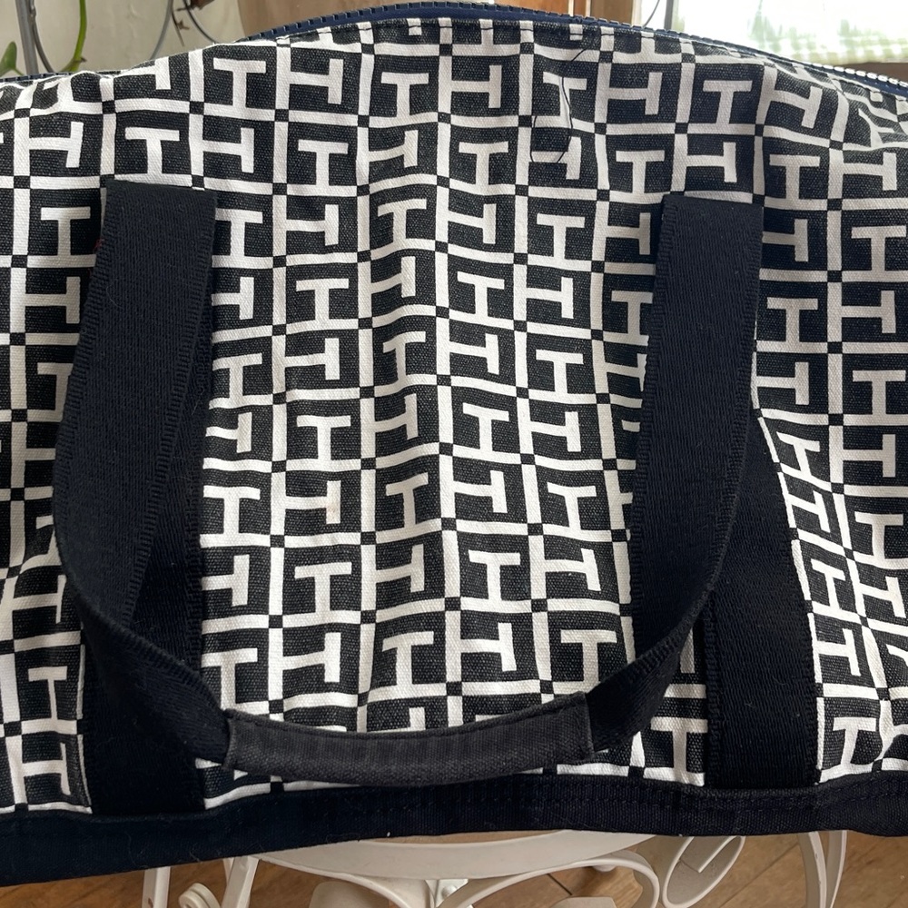 Tommy Hilfiger Duffel Bag